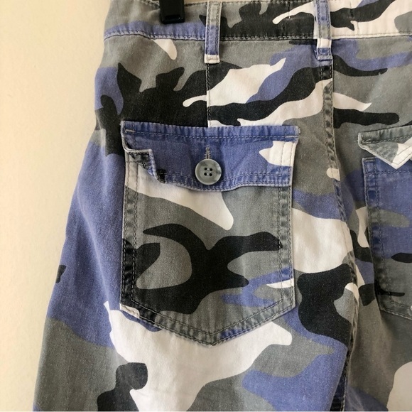 Urban Outfitters Blue Camo Cargo Pants size 0 - Picture 6 of 8